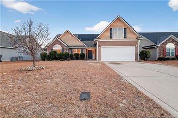 2635 Green Heron Dr, Fayetteville, NC 28306
