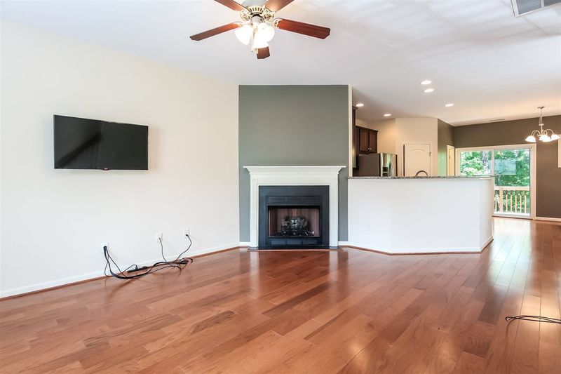 2635 Stewart Pines Dr, Raleigh, NC 27615