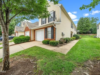 2635 Vega Ct, Raleigh, NC 27614