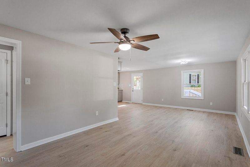 2636 Glenbrook Dr, Durham, NC 27704