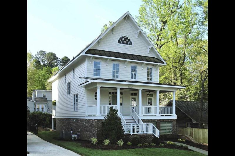 2637 Davis St, Raleigh, NC 27608