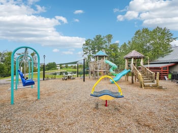 264 Big Bradley Dr, Wendell, NC 27591