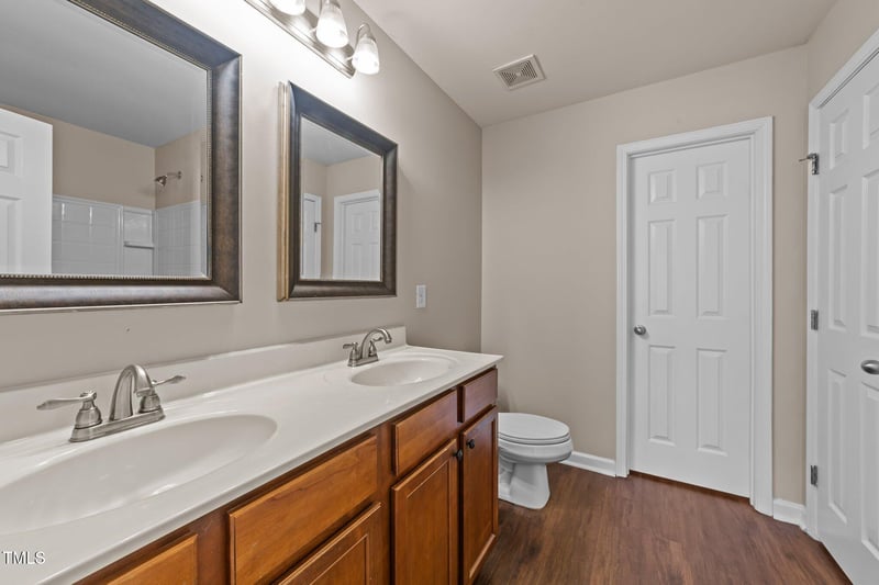 264 Farrington Dr, Clayton, NC 27520