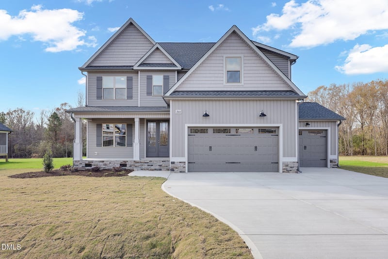 264 Freedom Ridge Dr, Smithfield, NC 27577