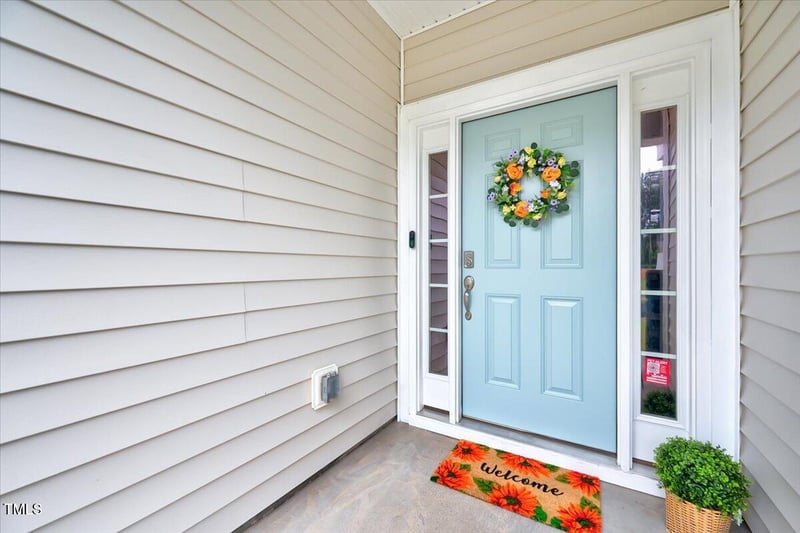 264 Hay Field Dr, Lillington, NC 27546