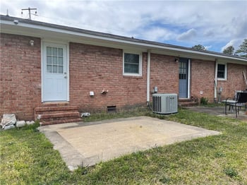 264 Squire Ln, Fayetteville, NC 28303