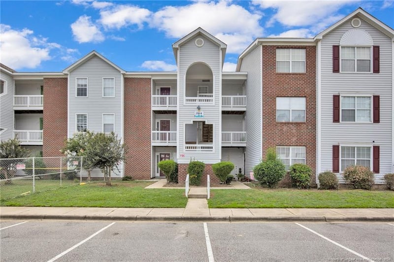 264 Waterdown Dr #3, Fayetteville, NC 28314