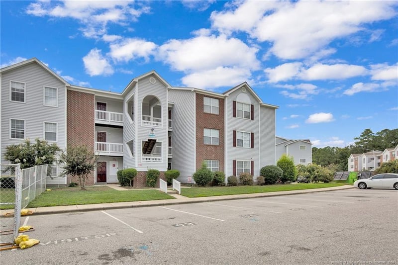 264 Waterdown Dr #3, Fayetteville, NC 28314