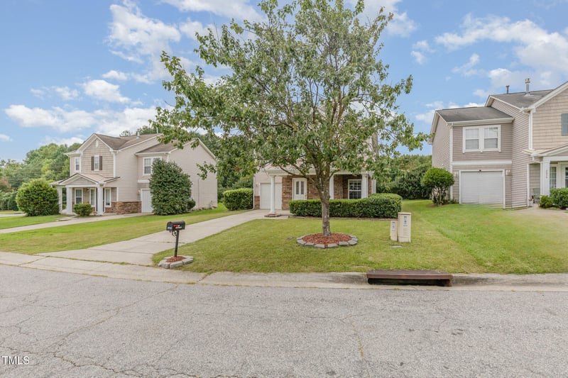 2640 Quarry Springs Rd, Raleigh, NC 27610