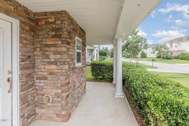 2640 Quarry Springs Rd, Raleigh, NC 27610
