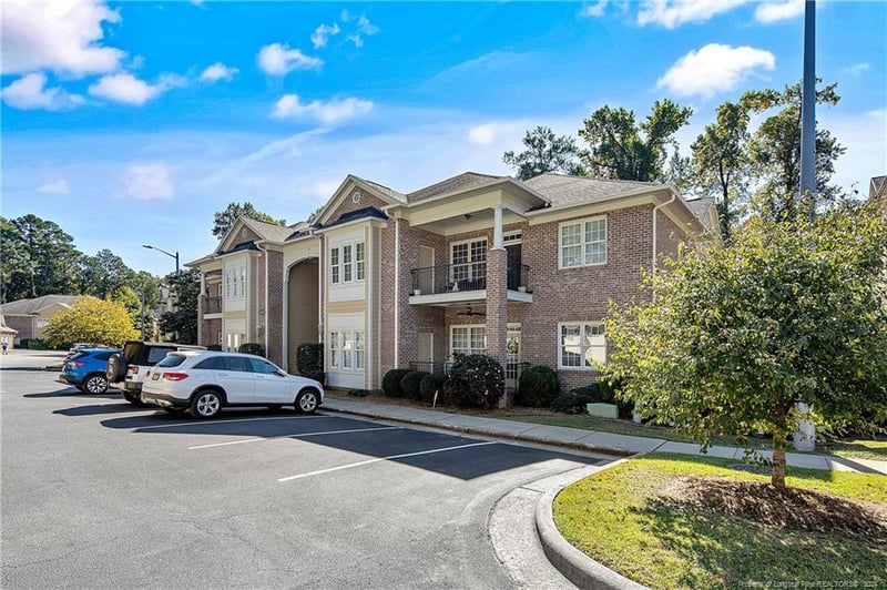 2641 Lockwood Rd #202, Fayetteville, NC 28303