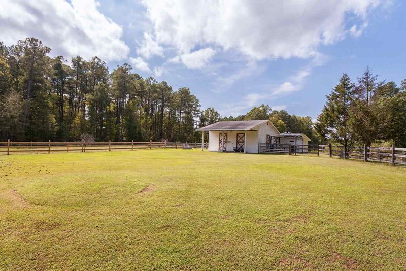 2641 Nc 751 Hw, Apex, NC 27523