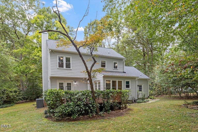 2641 New Oxford Dr, Apex, NC 27539