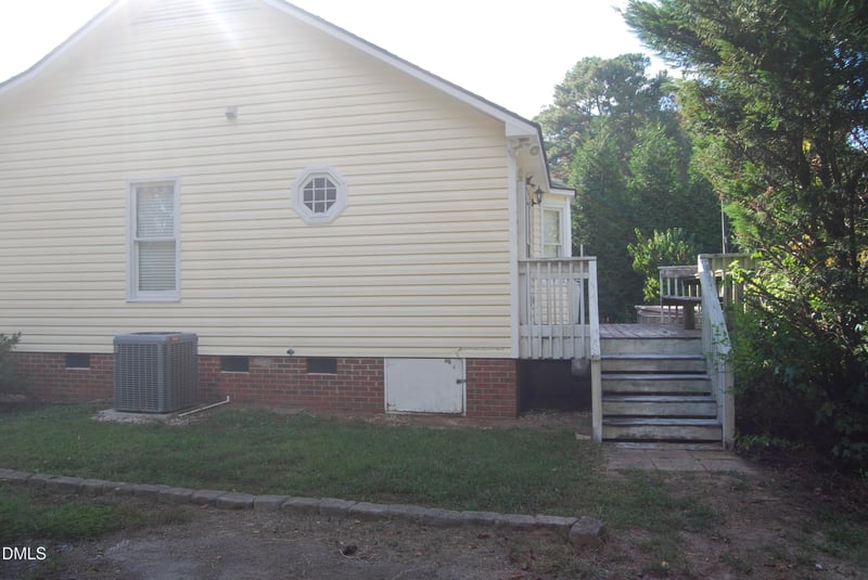2644 Rock Pillar Rd, Clayton, NC 27520