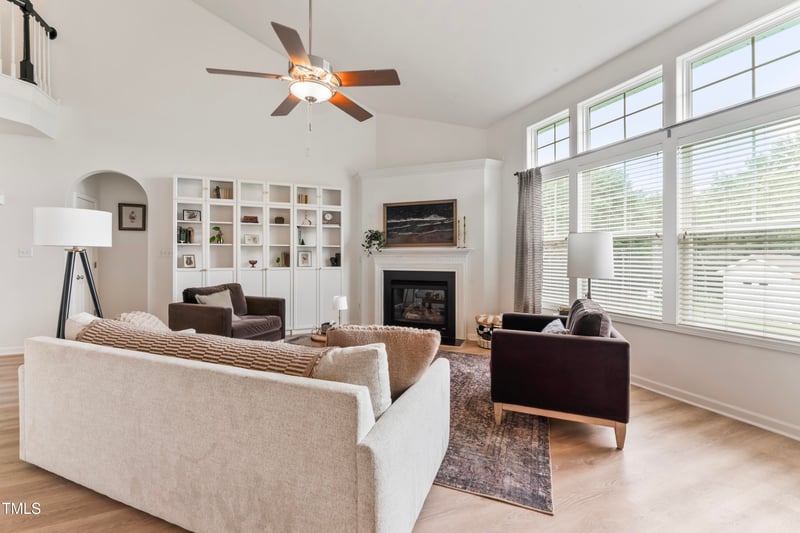 2647 Bloomsberry Ridge Dr, Fuquay Varina, NC 27526