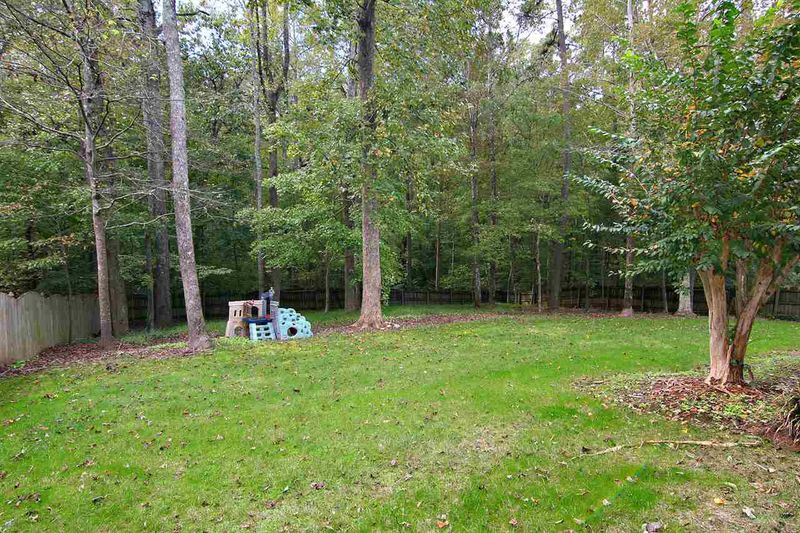 2649 Penfold Ln, Wake Forest, NC 27587