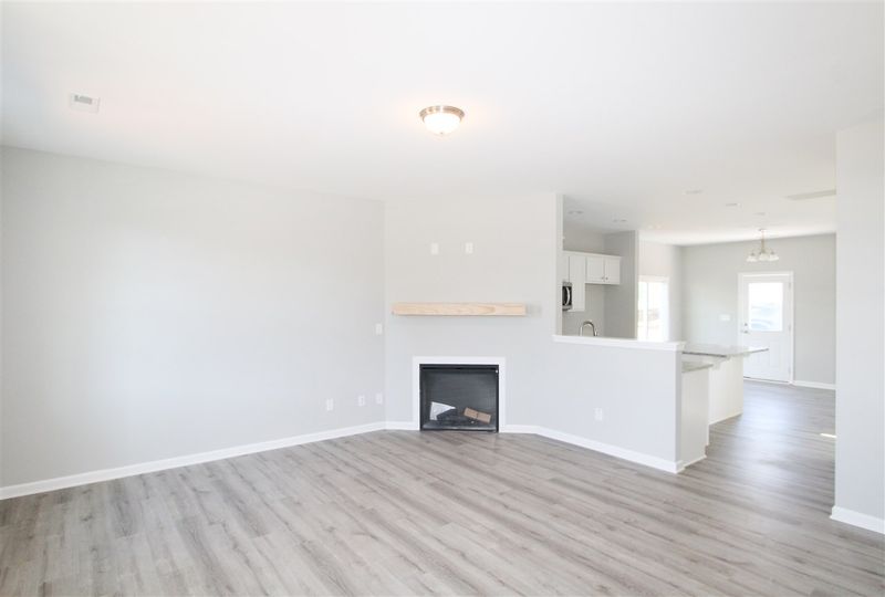 265 E Wilson St, Clayton, NC 27520