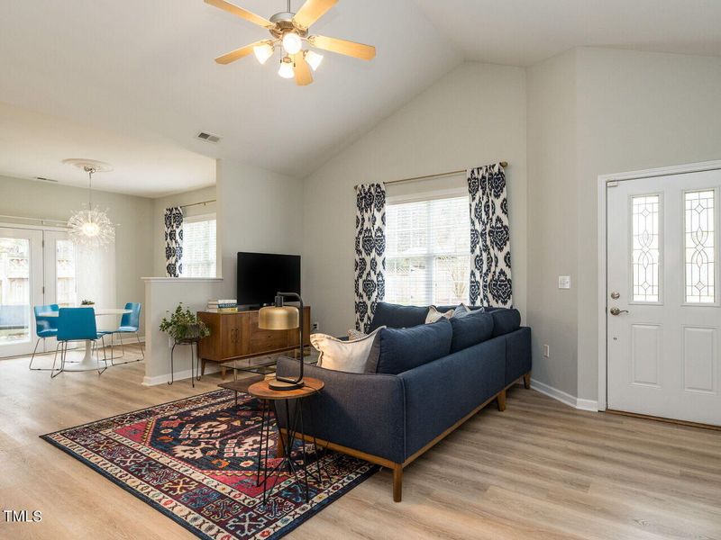 2650 Andover Glen Rd, Raleigh, NC 27604