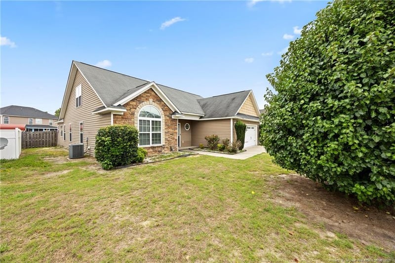 2651 Green Heron Dr, Fayetteville, NC 28306