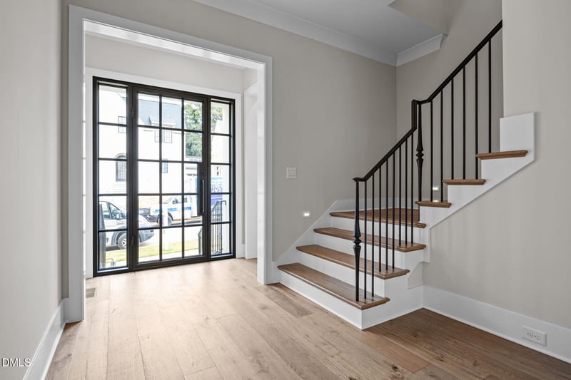 2651 Marchmont St, Raleigh, NC 27608