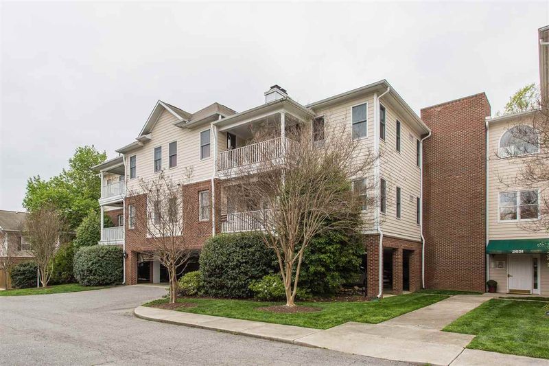 2651 Mellowfield Dr #102, Raleigh, NC 27604