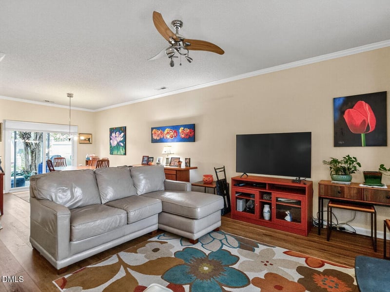 2658 Garden Knoll Ln, Raleigh, NC 27614