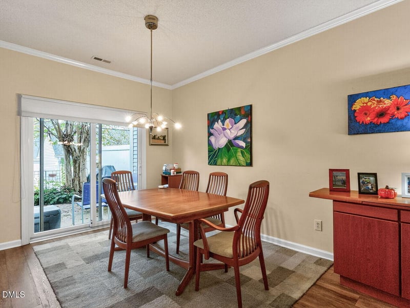 2658 Garden Knoll Ln, Raleigh, NC 27614