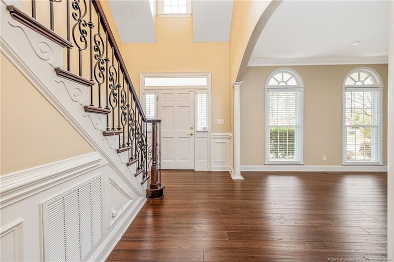 266 Courtyard Ln, Fayetteville, NC 28303