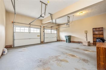 266 Courtyard Ln, Fayetteville, NC 28303