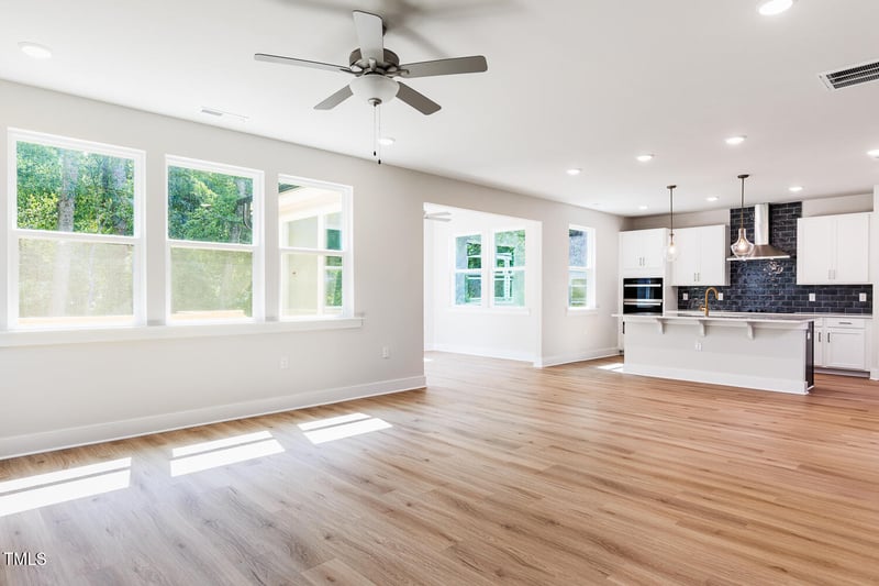 266 Fast Pitch Ln, Four Oaks, NC 27524