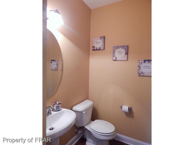 266 Glendale Cir, Sanford, NC 27332