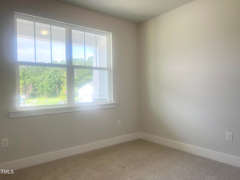266 Golfview Ave, Benson, NC 27504