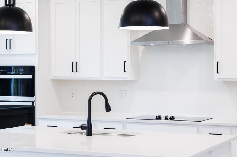 266 Golfview Ave, Benson, NC 27504