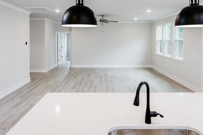 266 Golfview Ave, Benson, NC 27504