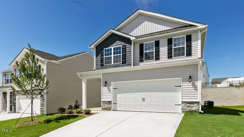 266 Hanging Elm Ln, Fuquay Varina, NC 27526