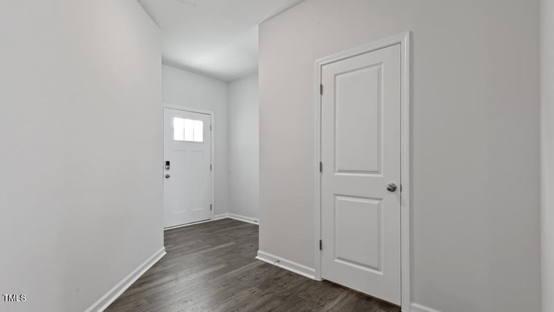 266 Hanging Elm Ln, Fuquay Varina, NC 27526