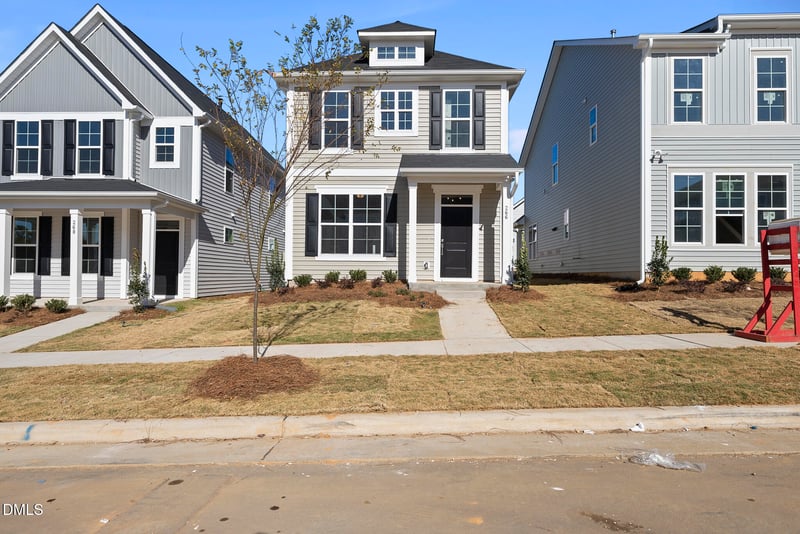 266 Pansy Pk, Clayton, NC 27520