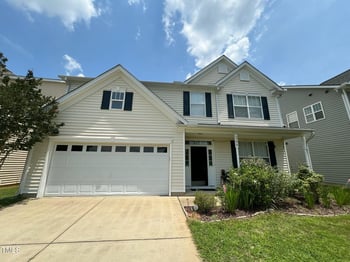 266 Stobhill Ln, Holly Springs, NC 27540