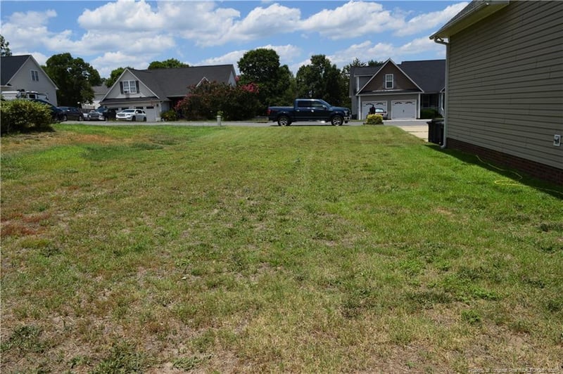 266 Timberline Dr, Sanford, NC 27332