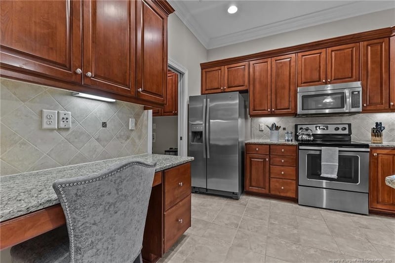 2661 Lockwood Rd #202, Fayetteville, NC 28303