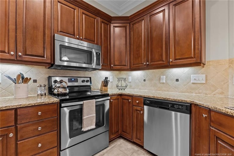 2661 Lockwood Rd #202, Fayetteville, NC 28303