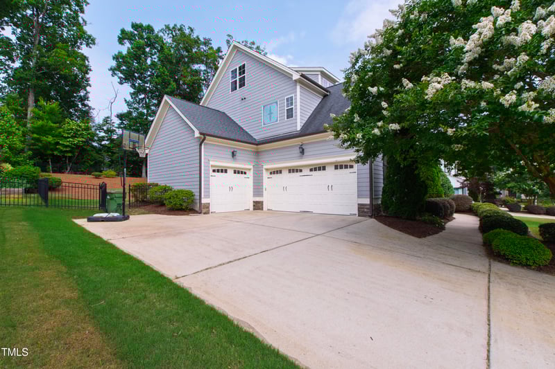 2661 Silver Bend Dr, Apex, NC 27539