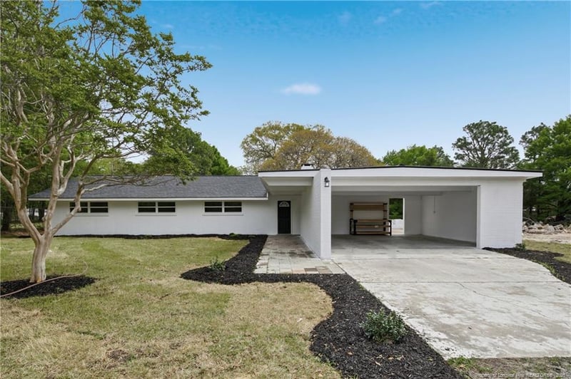 2663 Everitte St, Fayetteville, NC 28306