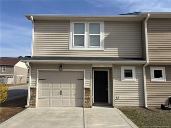 2664 Middle Branch Bend, Fayetteville, NC 28304