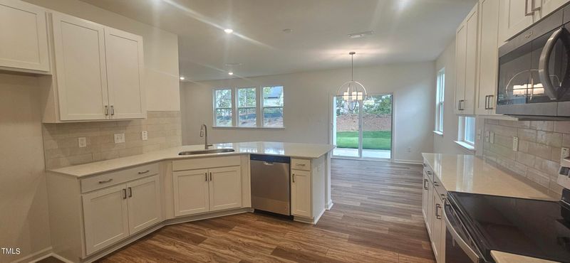 2665 Pivot Ridge Dr, Raleigh, NC 27616