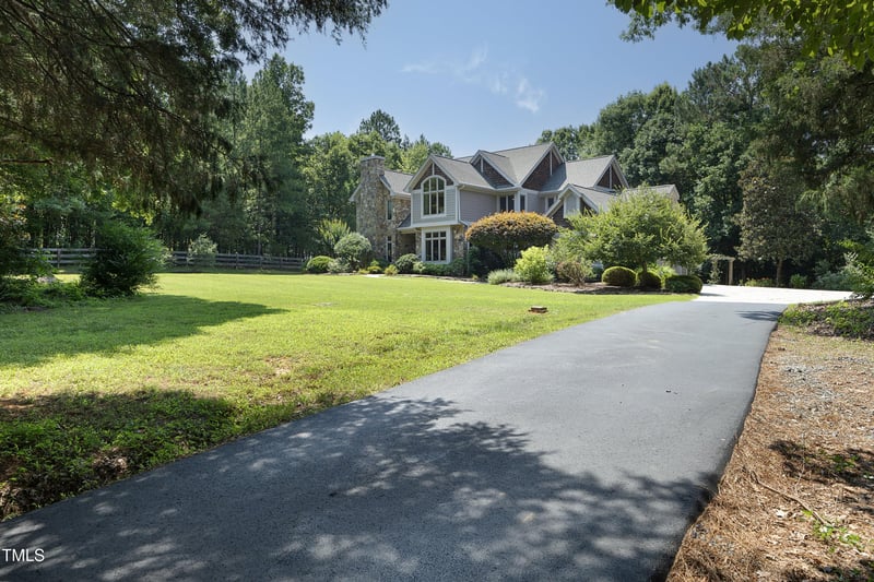 267 Bald Eagle Dr, Pittsboro, NC 27312