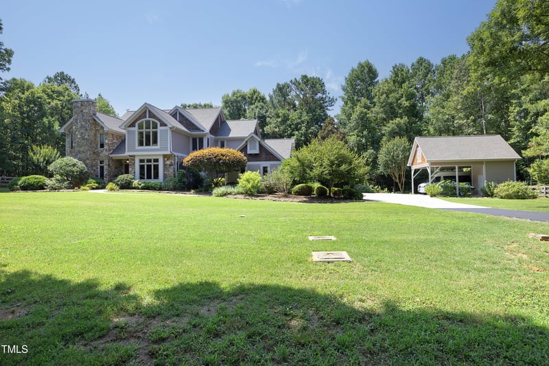 267 Bald Eagle Dr, Pittsboro, NC 27312
