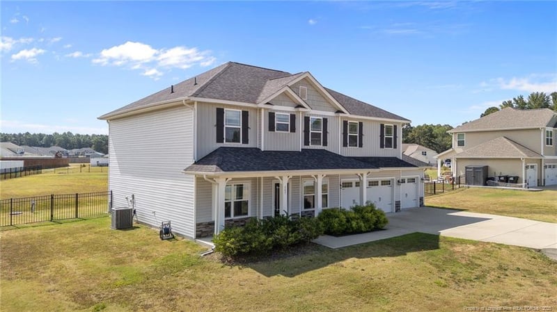 267 Red Hawk Pl, Smithfield, NC 27577