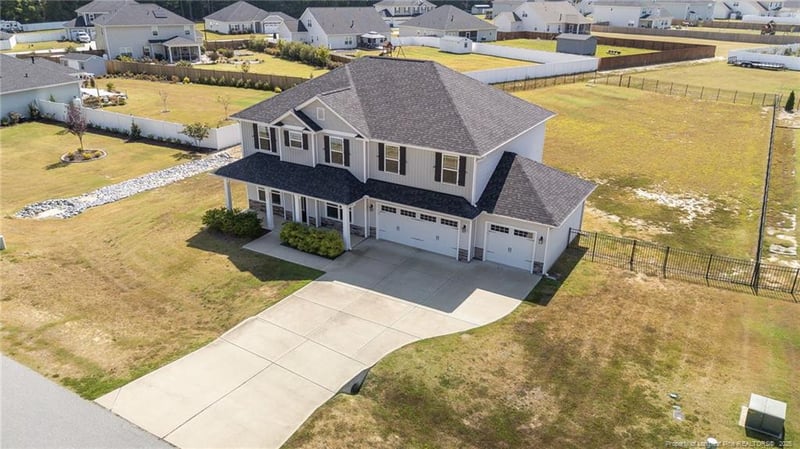 267 Red Hawk Pl, Smithfield, NC 27577