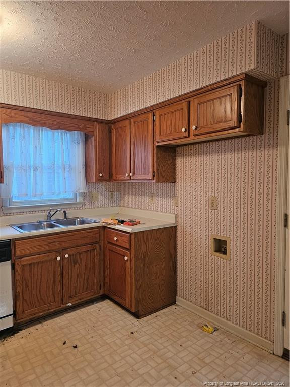 2670 Rivercliff Rd, Fayetteville, NC 28301